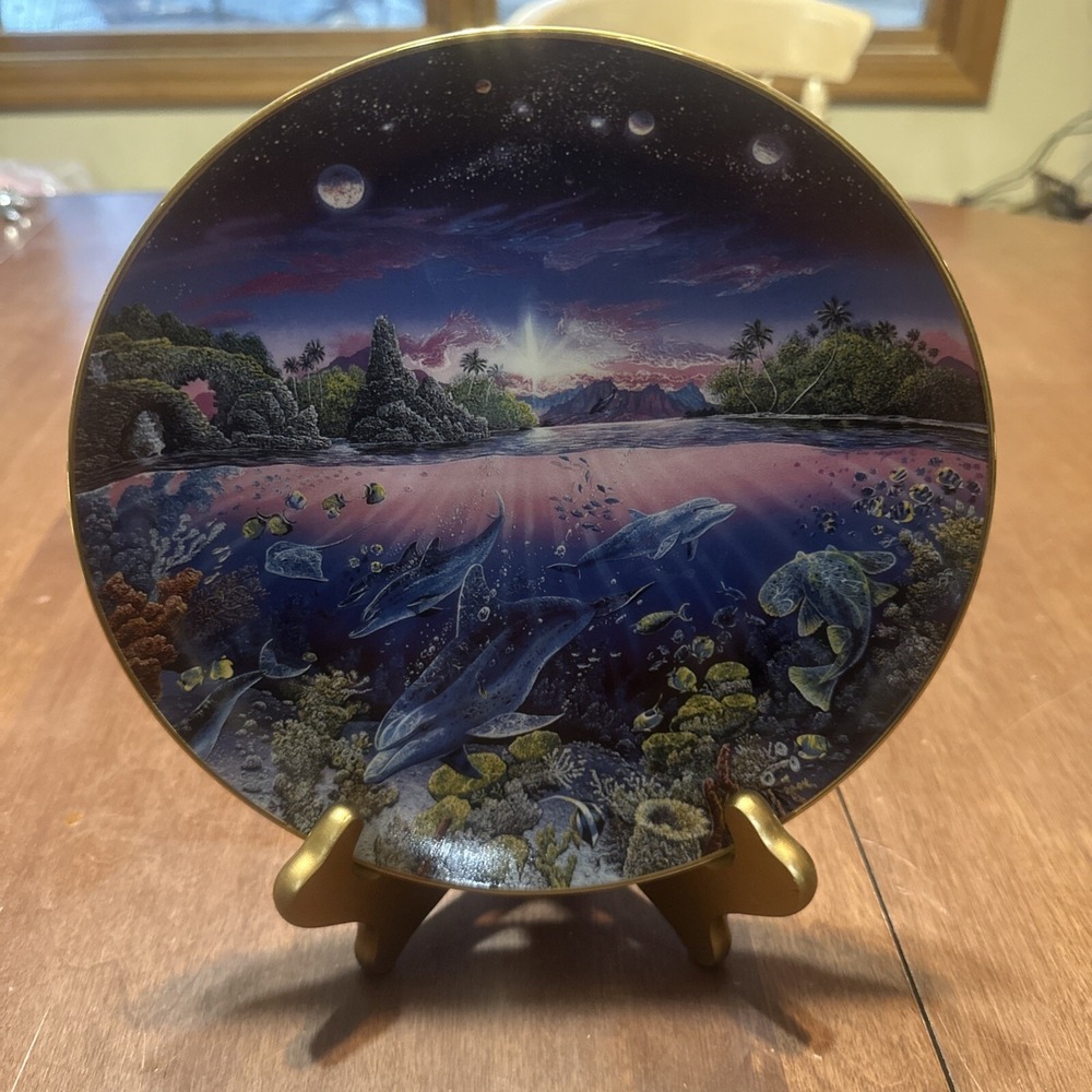 "Search‎ For Harmony" By Robert Lyn Nelson Underwater Paradise Collection Plate